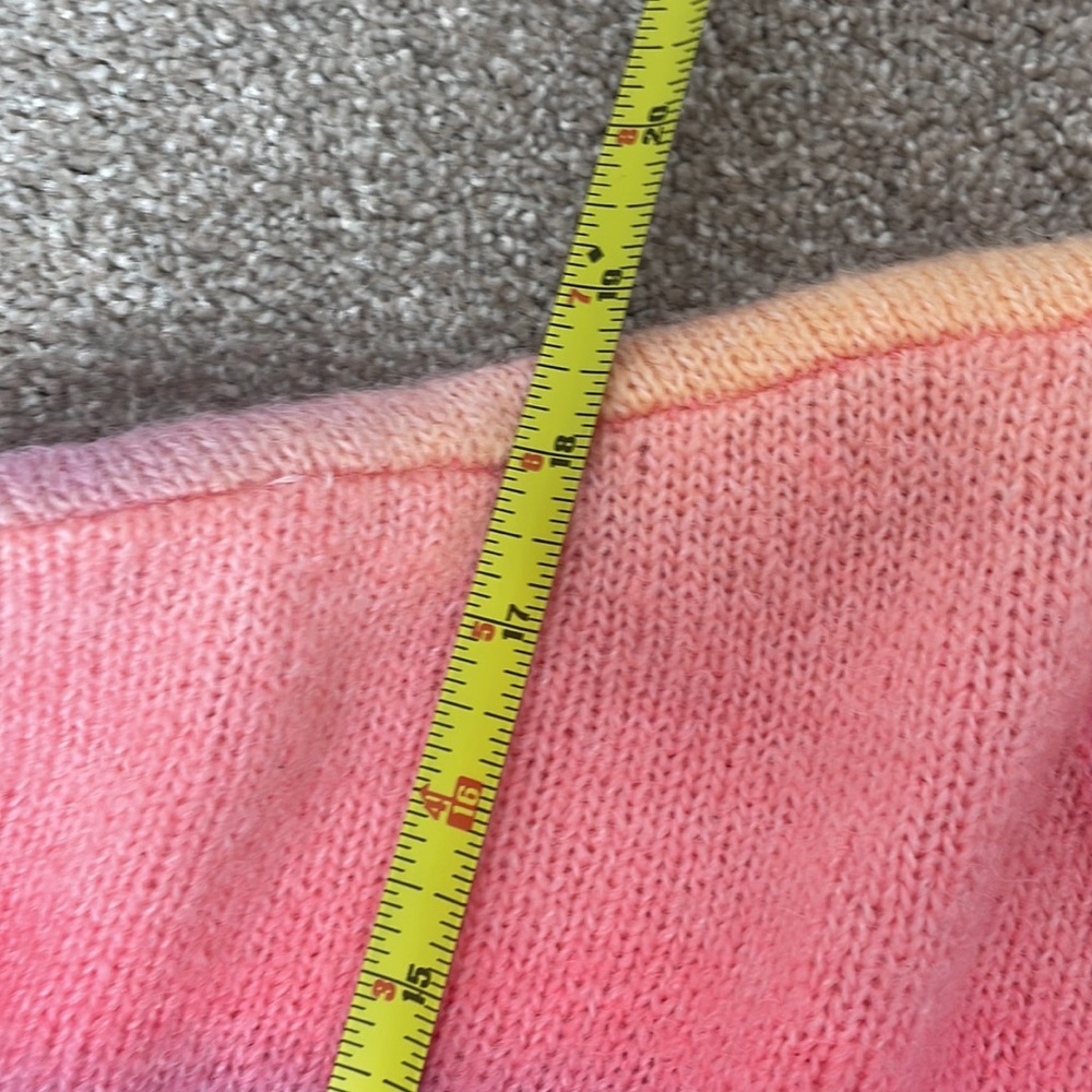 BB Dakota Pastel It Over Sweater - Picture 11 of 11